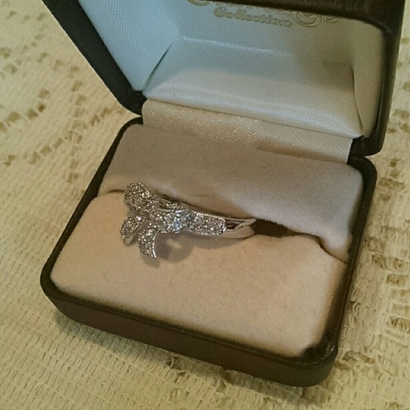 Bow ring - Picture 3 of 7